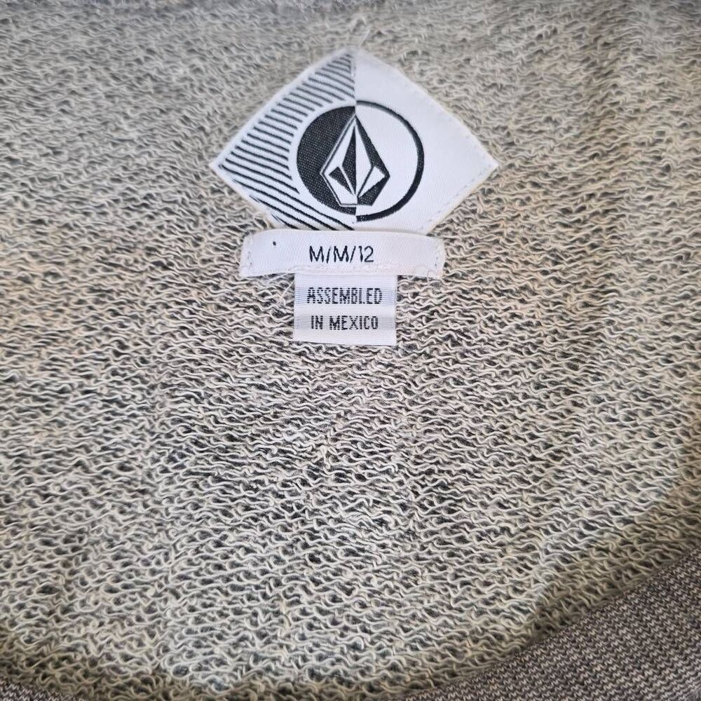 Volcom - Picture 3 of 6